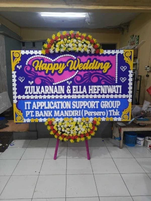 Papan Bunga di Sitiluhur Gembong